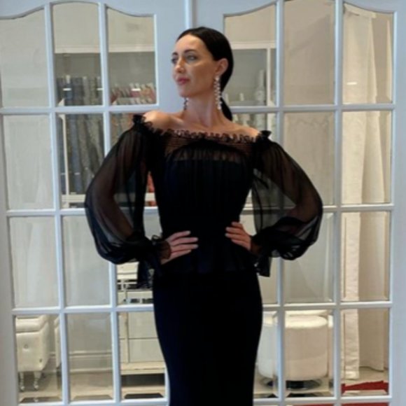 Wayne Clarke Gown in Red - Picture 1 of 3